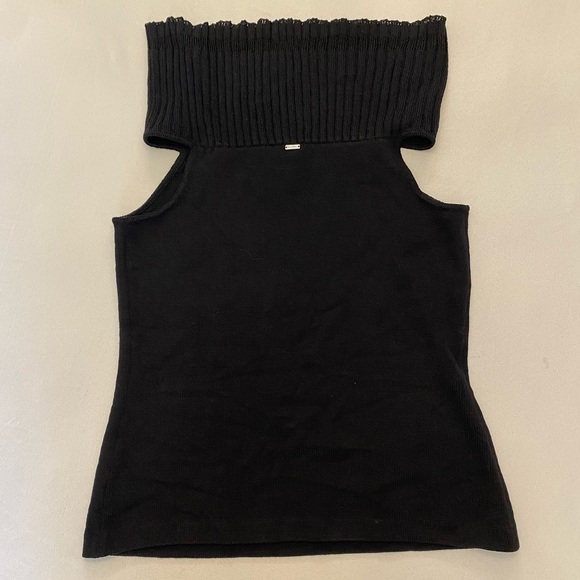 ST. JOHN Sleeveless Shoulder Blouse, Petite - Picture 2 of 5